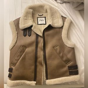 Zara fleece vest